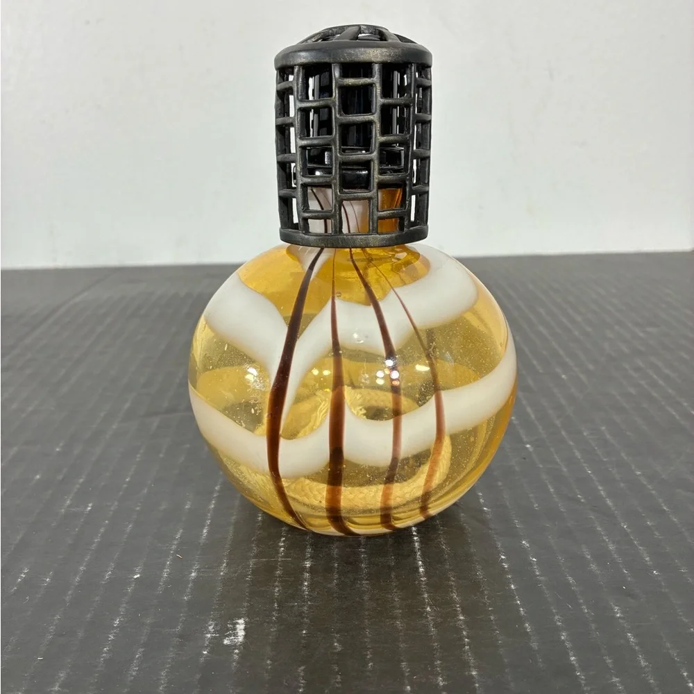 Artistic Glass Fragrance Diffuser Amber Swirl